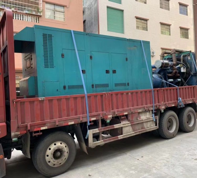 铜鼓如何在不同负载率下确保 400KW 柴油发电机组的正常运行？
